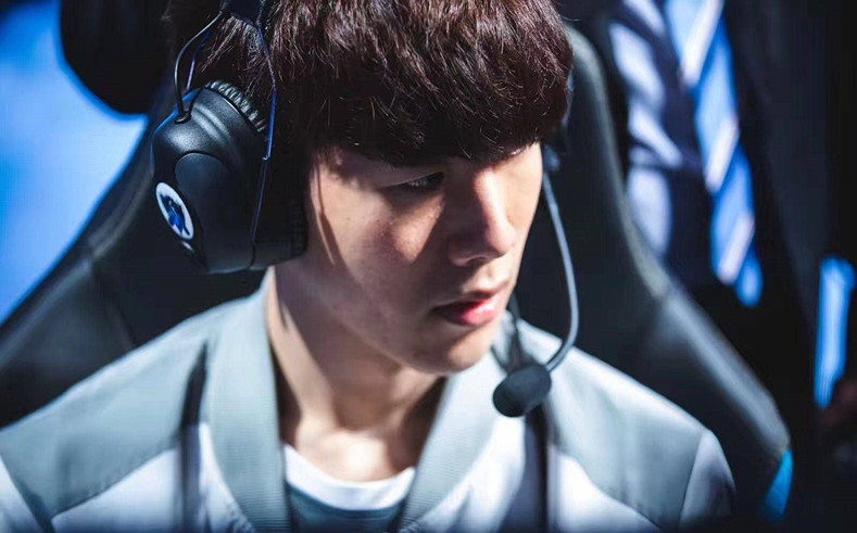 社区批评IEM Dallas 2025的摄影师