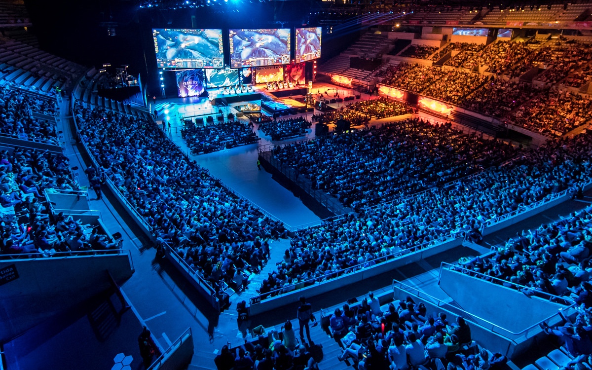 S12小组赛不直接淘汰（起码可以打加赛）的概率，TES仅不到四成